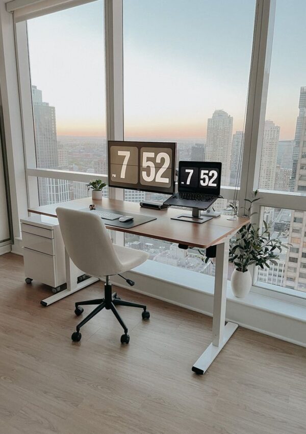 Minimalist desk setup idea